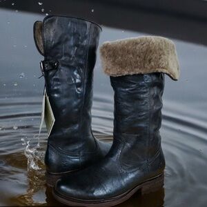faux fur lined black leather frye boots